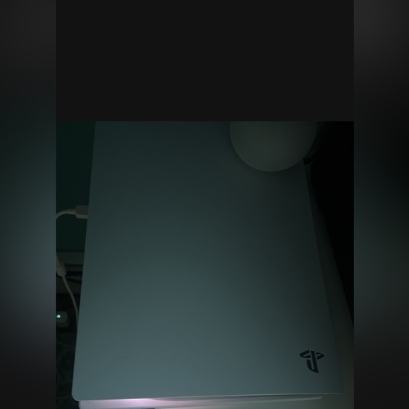 Ps5 450$ - Picture 4 of 5